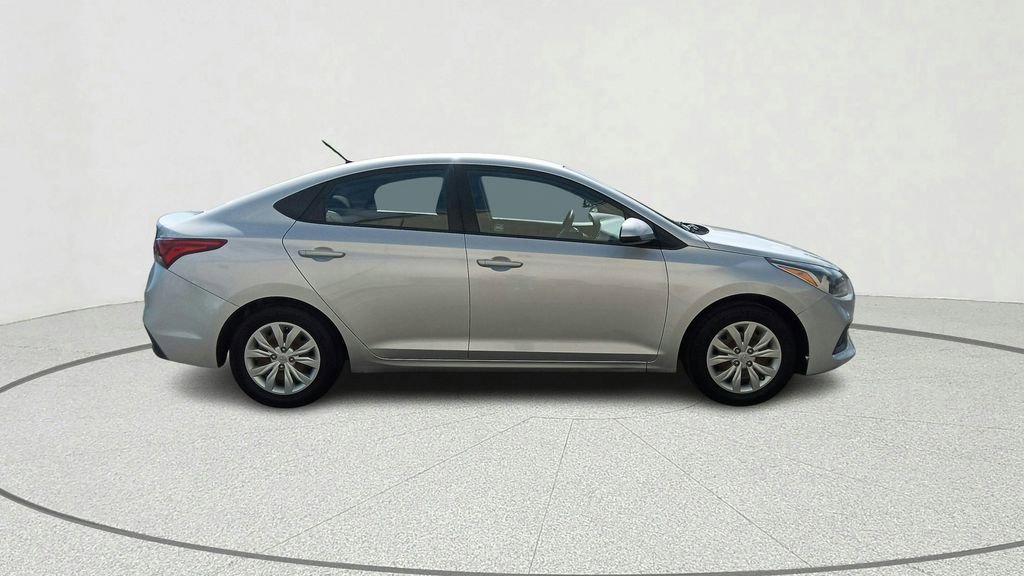 Used 2020 Hyundai Accent SE FWD image 7