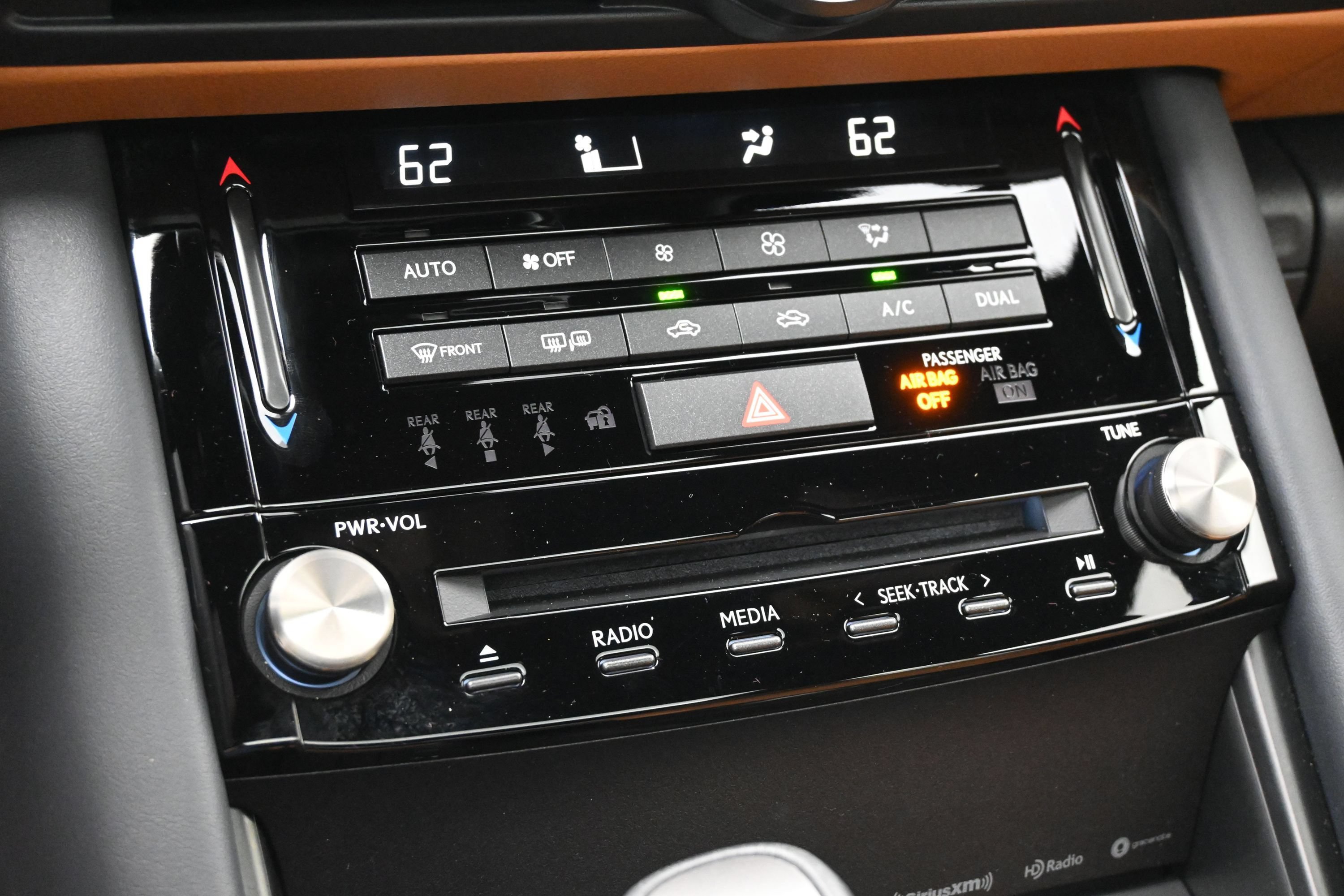 Used 2024 Lexus IS 350 F Sport RWD image 17