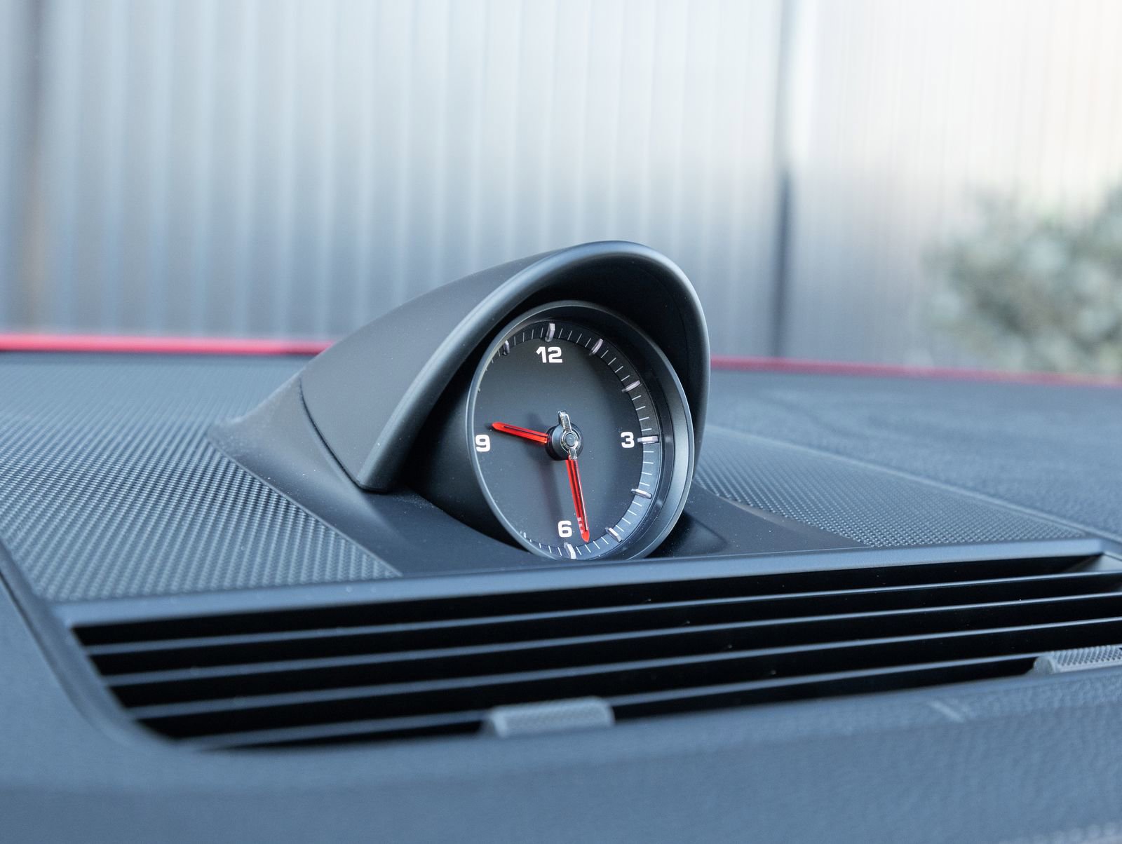 Certified 2023 Porsche Panamera 4 Platinum Edition image 24