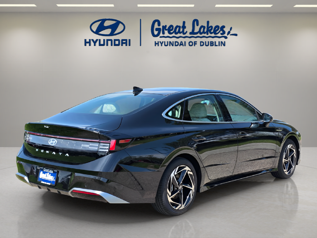 New 2026 Hyundai Sonata SEL FWD image 5