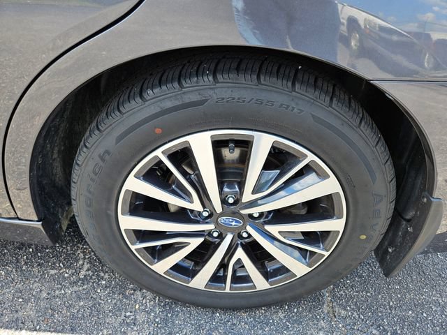 Used 2018 Subaru Legacy 2.5i Premium AWD/4WD image 14