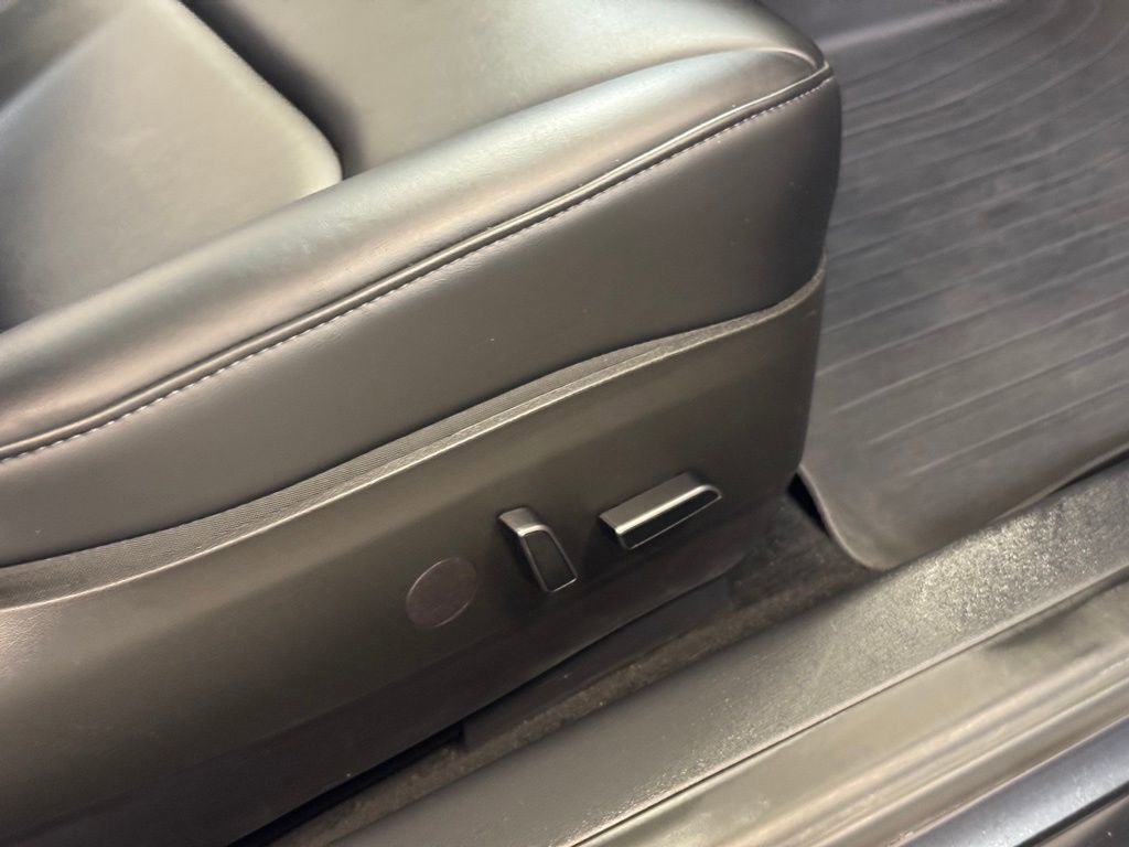 Used 2023 Tesla Model 3 Long Range image 28