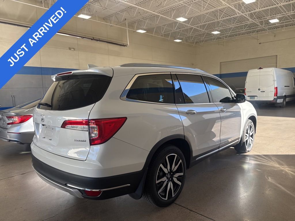 Certified 2022 Honda Pilot Touring image 3