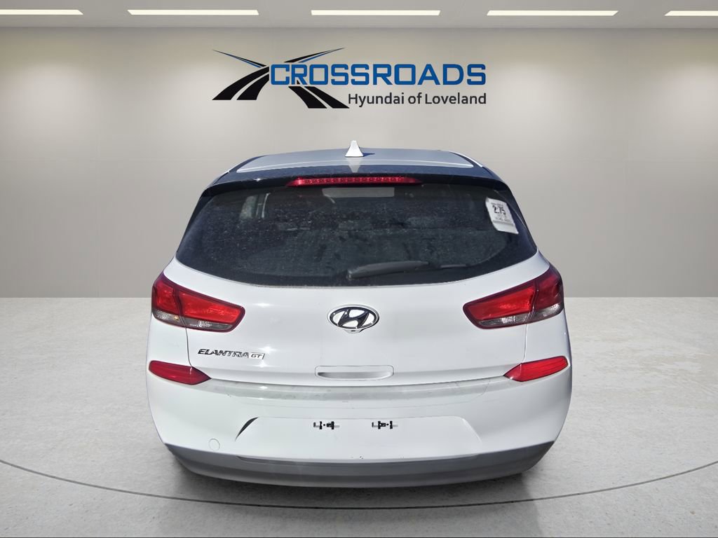 Used 2018 Hyundai Elantra GT image 4