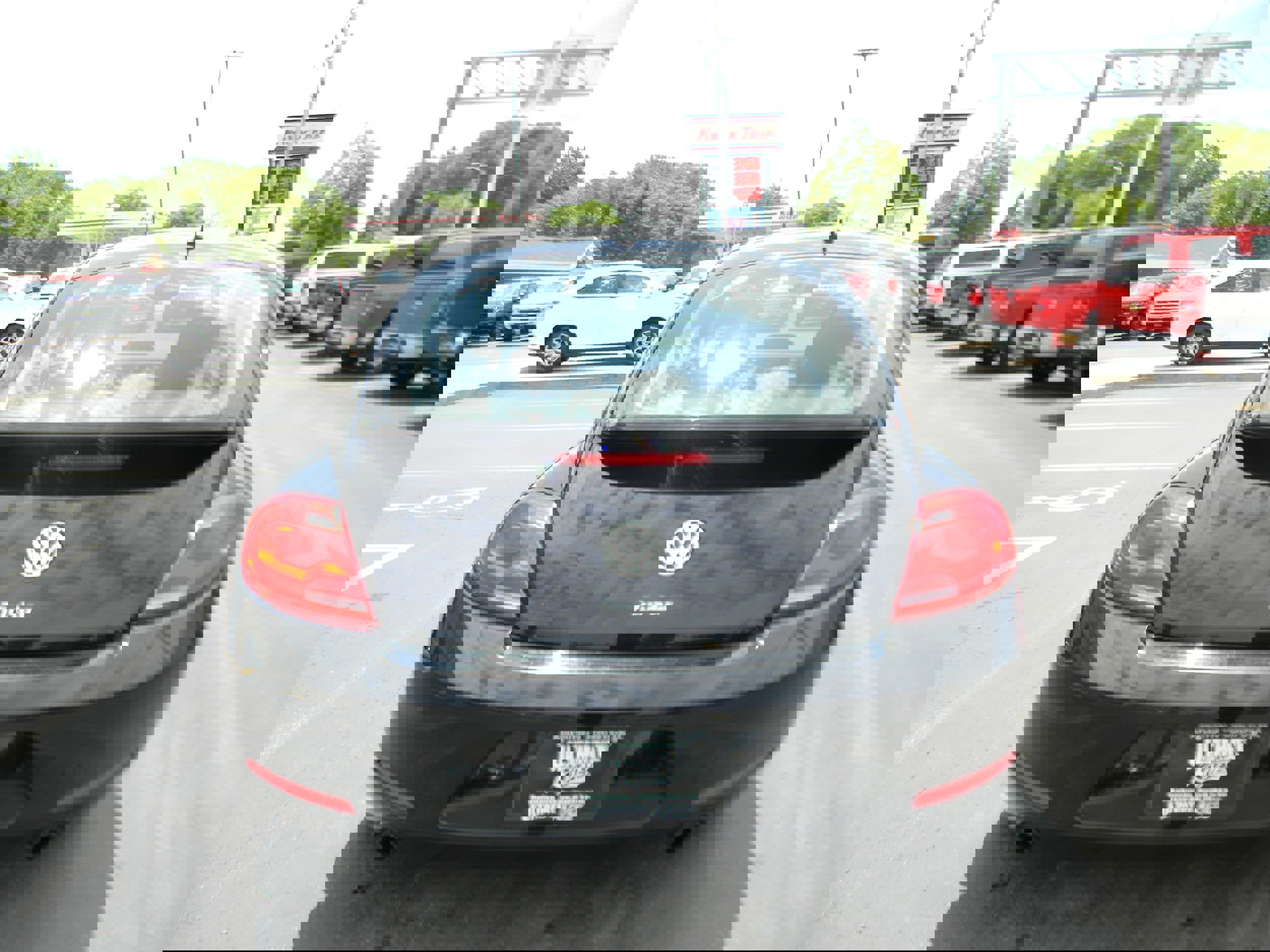 Used 2012 Volkswagen Beetle 2.0T image 11