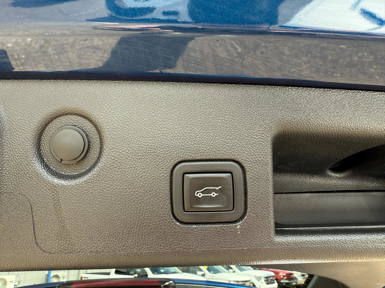 Used 2023 Chevrolet Equinox RS image 15