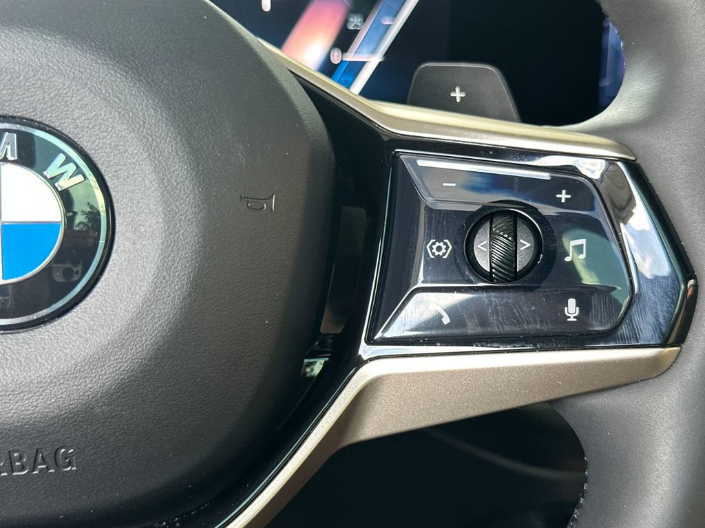 Used 2025 BMW X3 xDrive30i w/ Convenience Package image 6