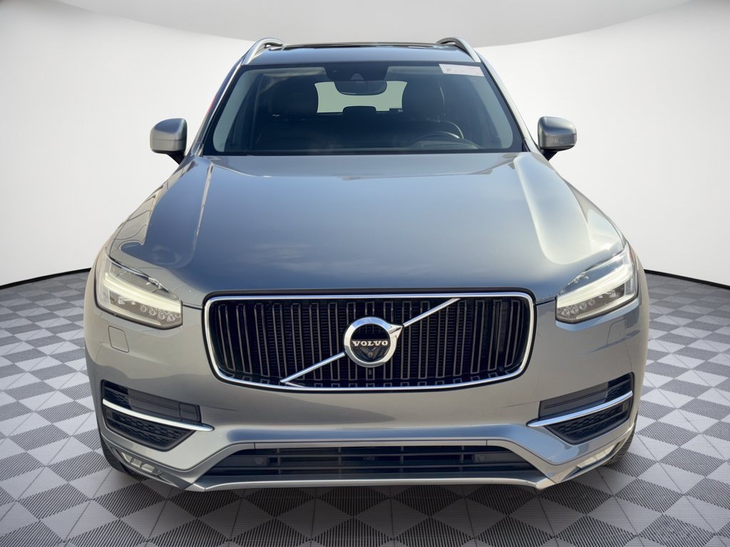 Used 2018 Volvo XC90 T6 Momentum w/ Convenience Package AWD/4WD image 6