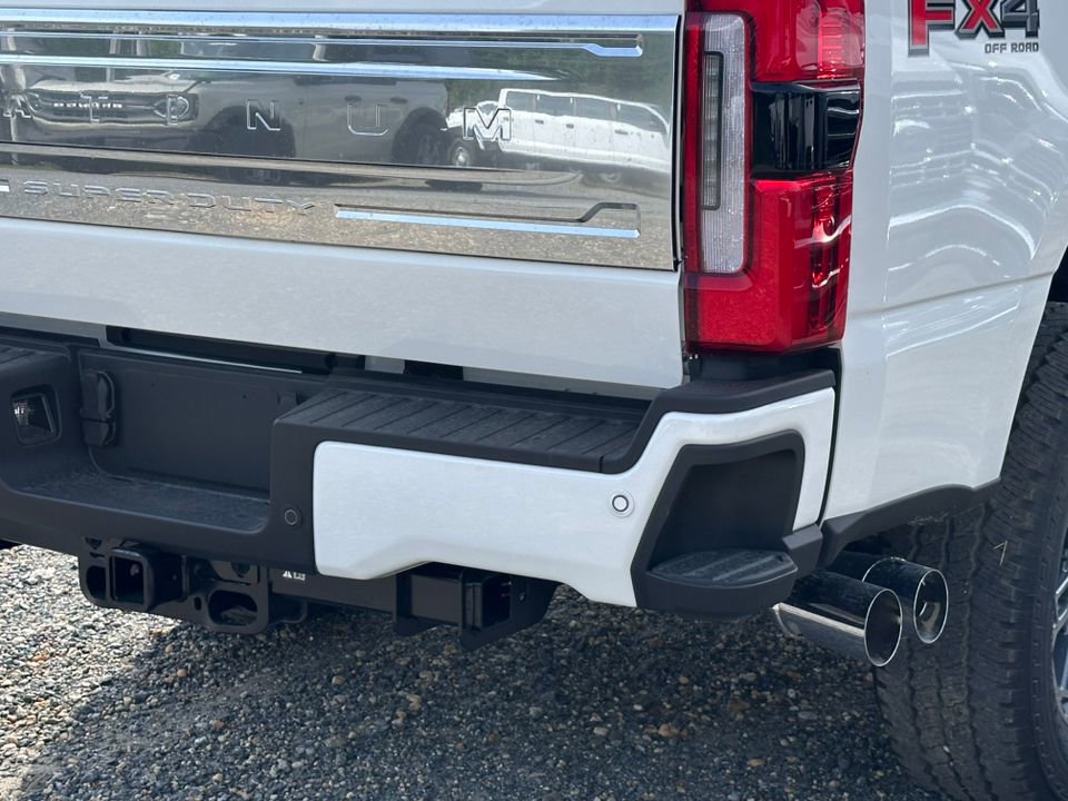 New 2025 Ford F350 Platinum w/ Platinum Plus Package image 10