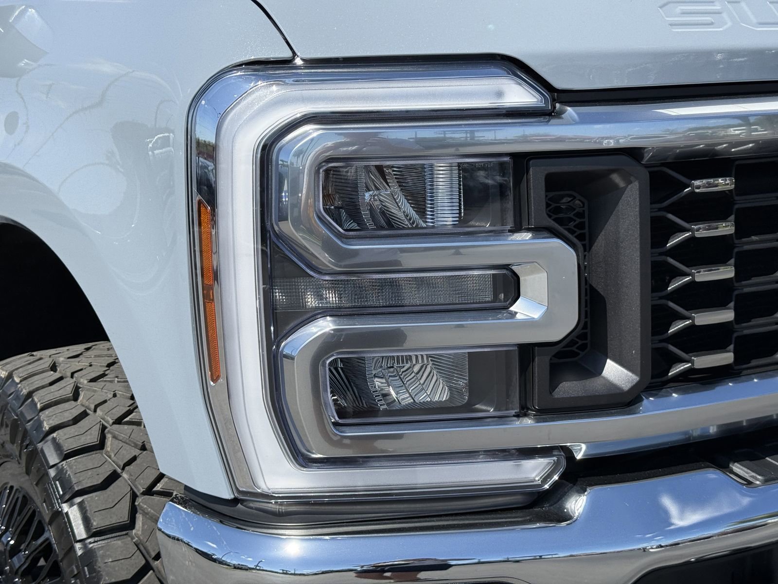 Used 2026 Ford F350 Lariat AWD/4WD image 9