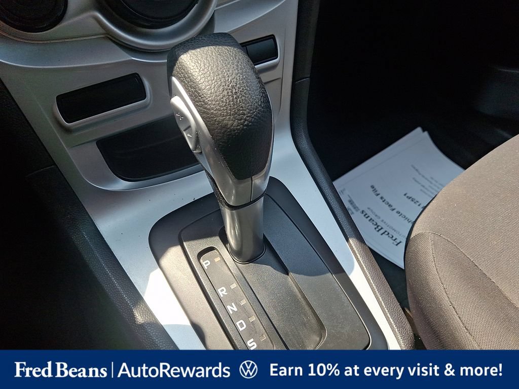 Used 2014 Ford Fiesta SE FWD image 23
