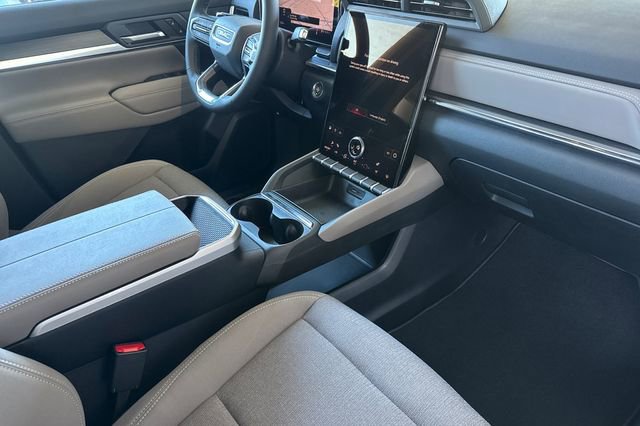 Used 2026 GMC Terrain Elevation w/ Black Edition image 16