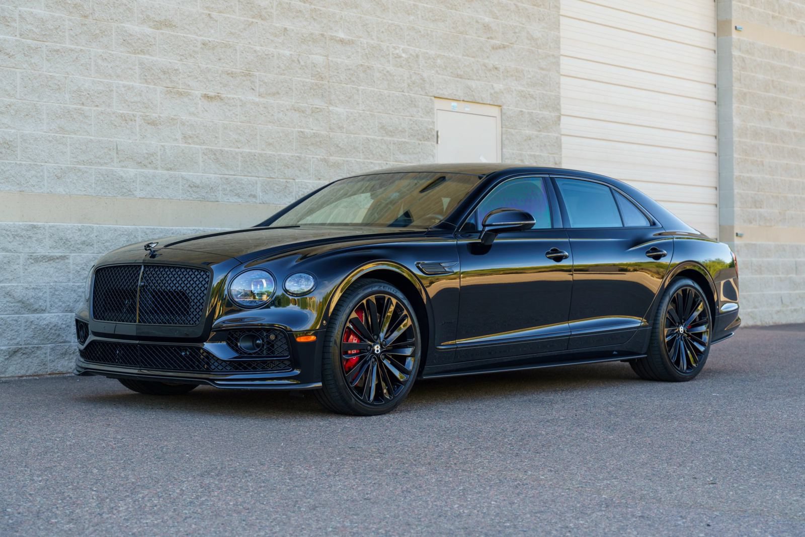 Used 2024 Bentley Flying Spur S W12 AWD/4WD image 2