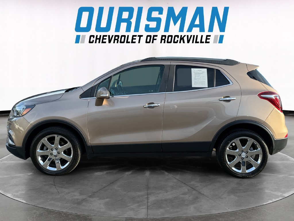 Used 2019 Buick Encore Essence w/ Experience Buick Package AWD/4WD image 3