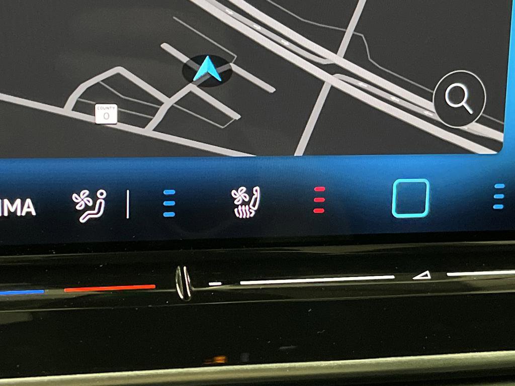 Used 2024 Volkswagen ID.4 Pro S image 8