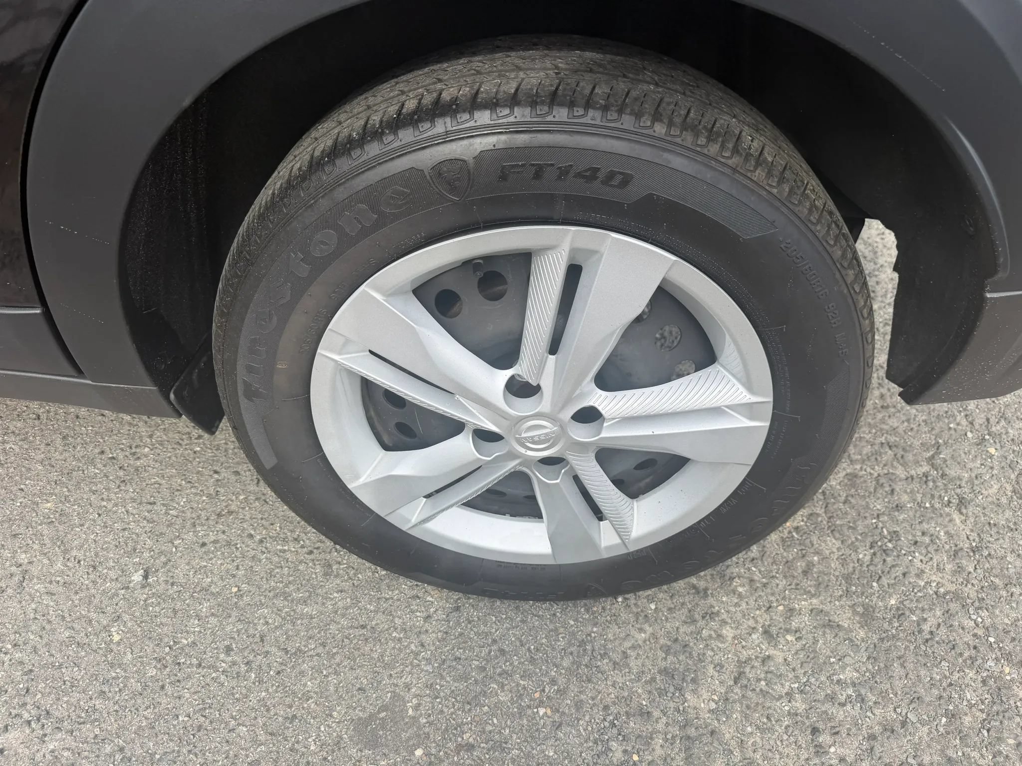 Used 2024 Nissan Kicks S FWD image 30