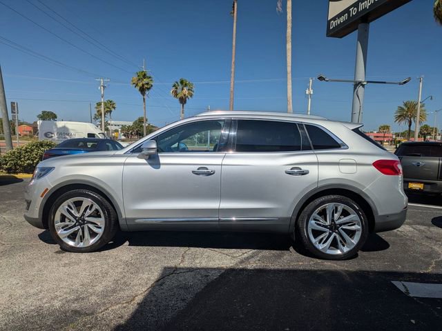 Used 2018 Lincoln MKX Reserve w/ Driver Assistance Package FWD image 8