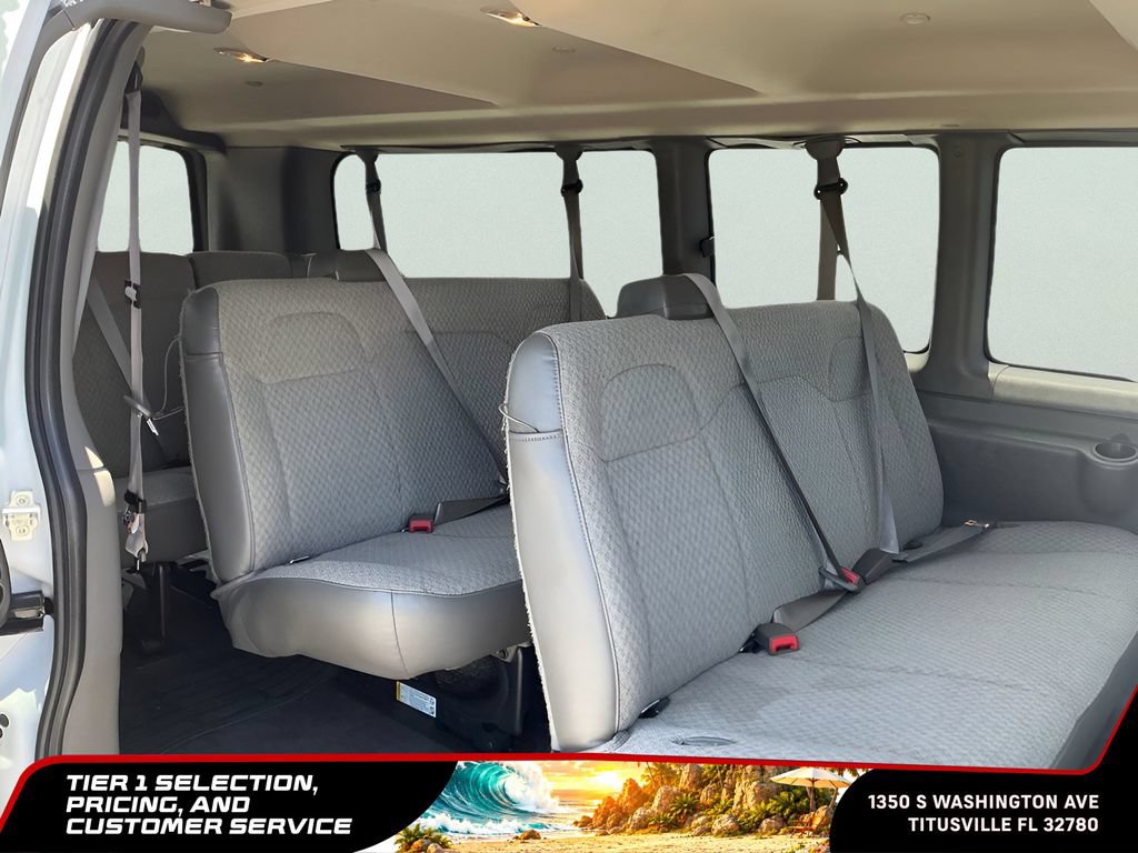 Used 2025 Chevrolet Express 3500 LT w/ LT Preferred Equipment Group RWD image 21