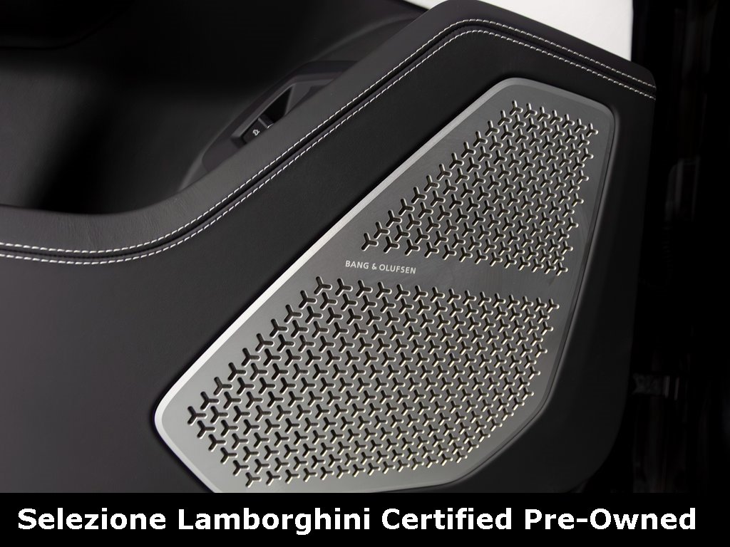 Used 2024 Lamborghini Urus S image 13