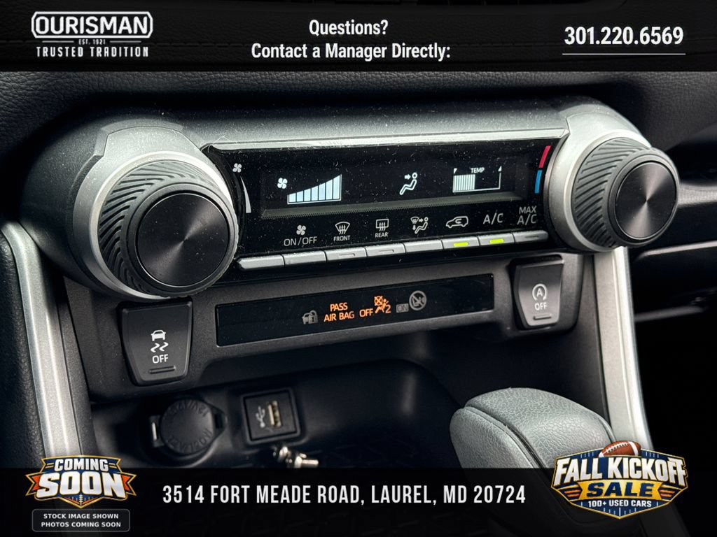 Used 2025 Toyota RAV4 LE AWD/4WD image 14