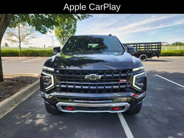 Used 2026 Chevrolet Suburban Z71 AWD/4WD image 2