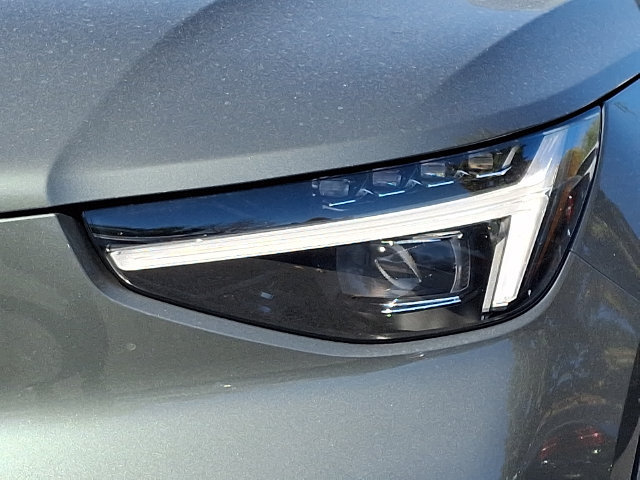 Used 2026 Volvo XC40 B5 Ultra AWD/4WD image 9