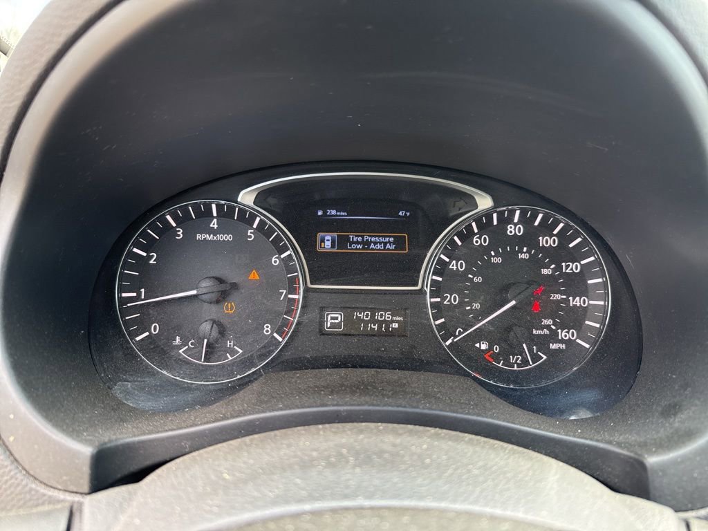 Used 2014 Nissan Altima 2.5 SV image 6