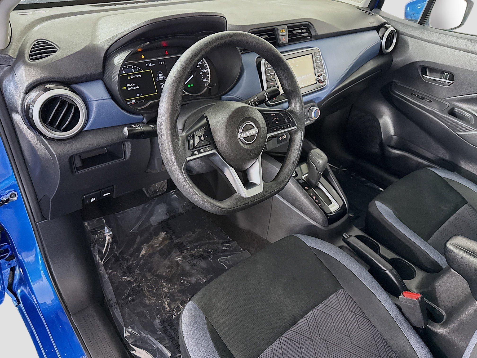 Used 2024 Nissan Versa SV w/ Trunk Package image 23