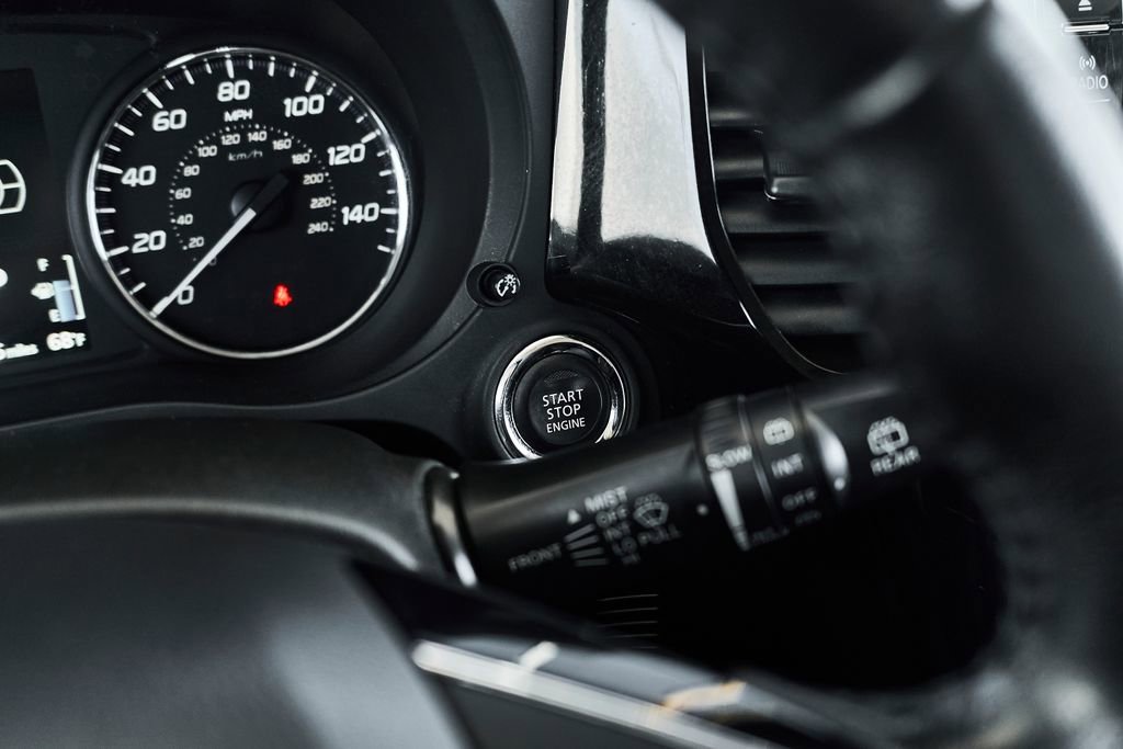 Used 2016 Mitsubishi Outlander SE AWD/4WD image 31