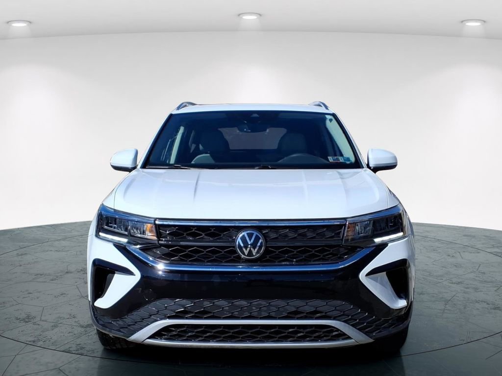 Used 2023 Volkswagen Taos SE image 9