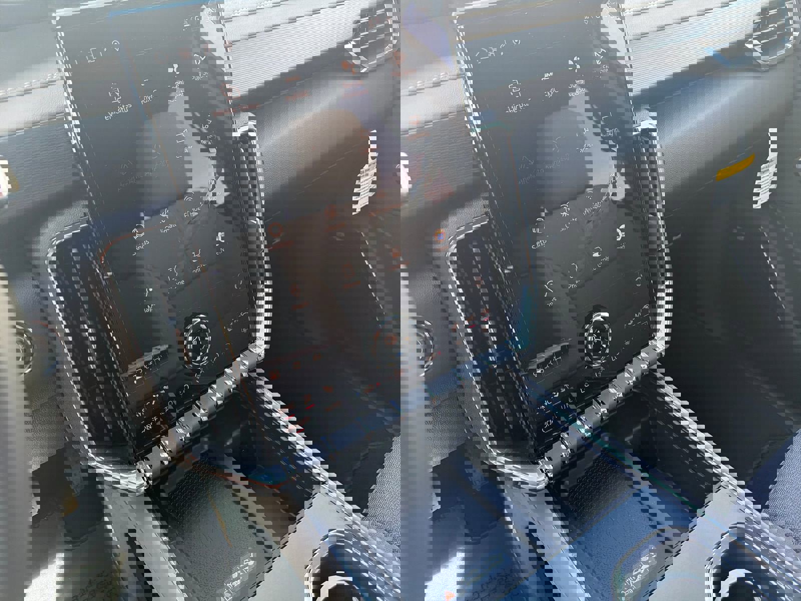 New 2026 GMC Acadia Elevation image 19