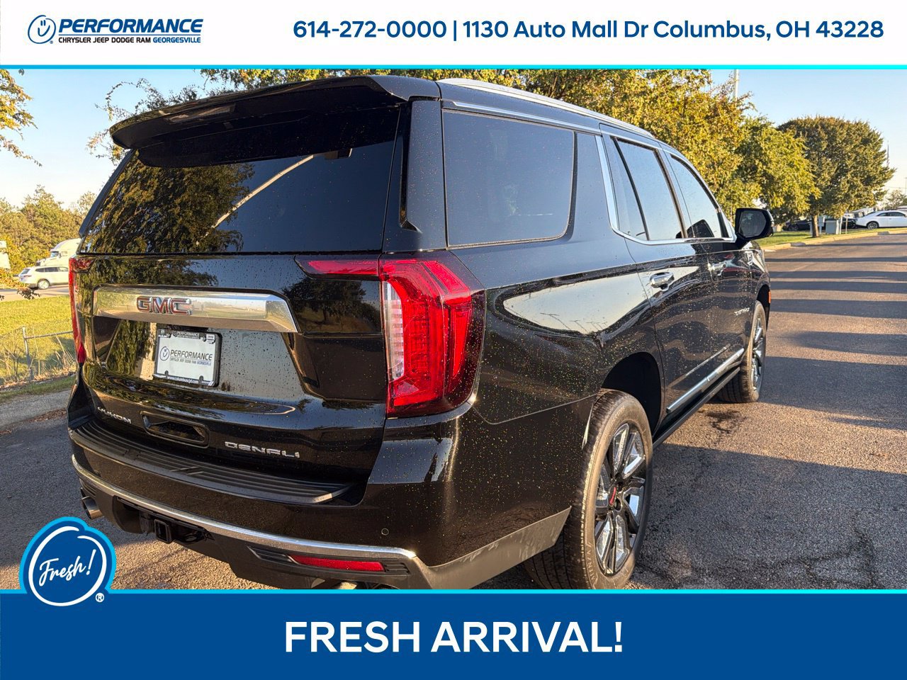 Used 2021 GMC Yukon Denali w/ Denali Premium Package AWD/4WD image 8