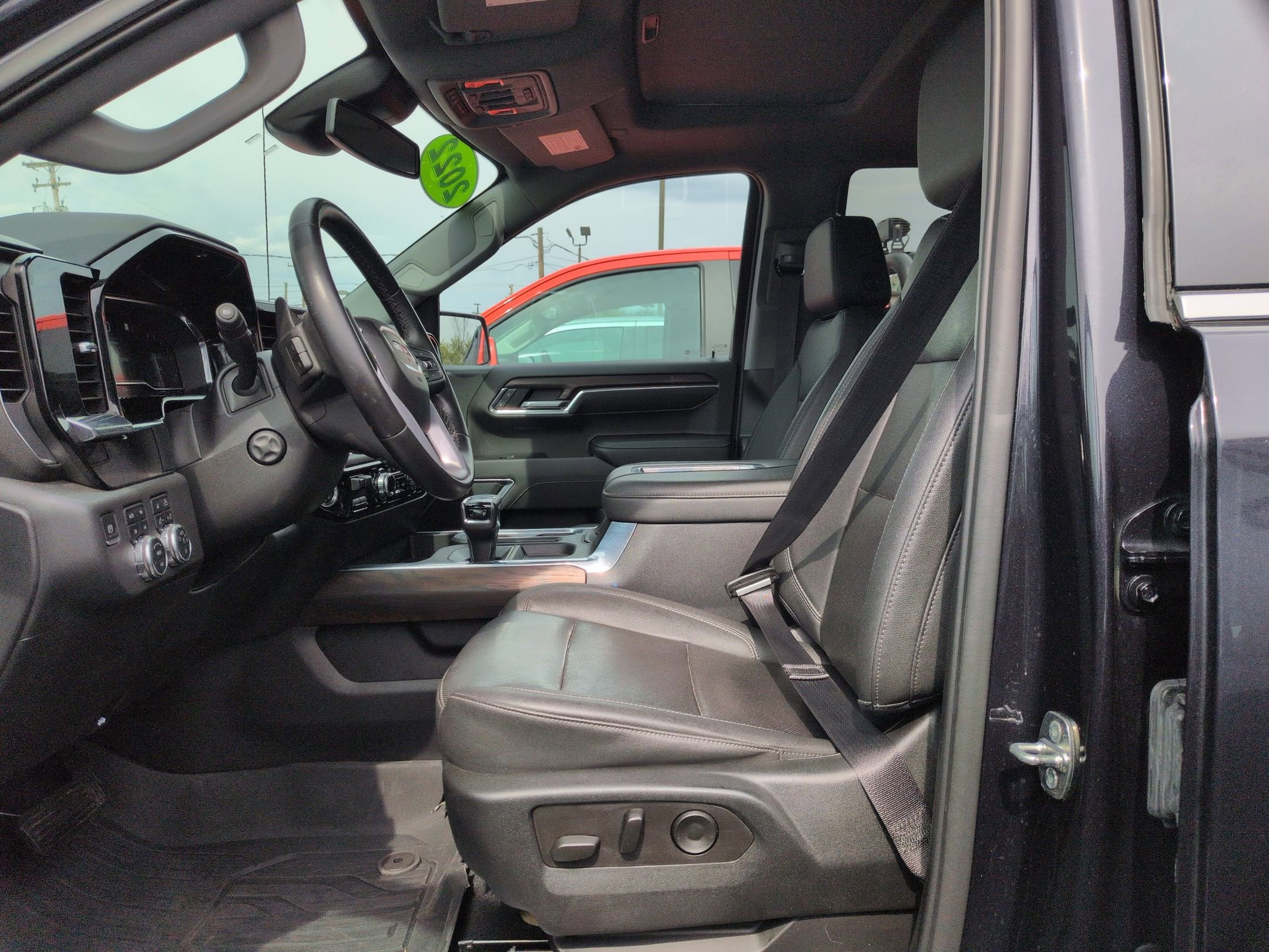 Used 2022 GMC Sierra 1500 SLT w/ SLT Premium Plus Package image 12