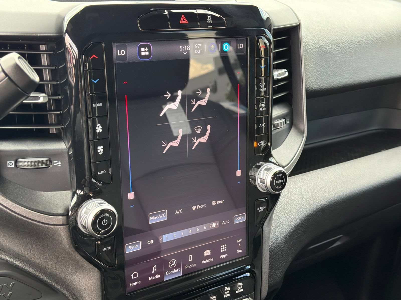 New 2027 RAM 2500 Tradesman AWD/4WD image 24