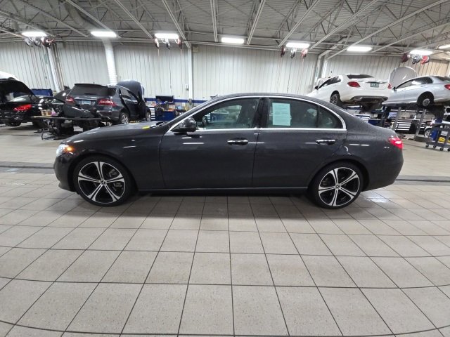 Used 2023 Mercedes-Benz C 300 4MATIC Sedan image 2
