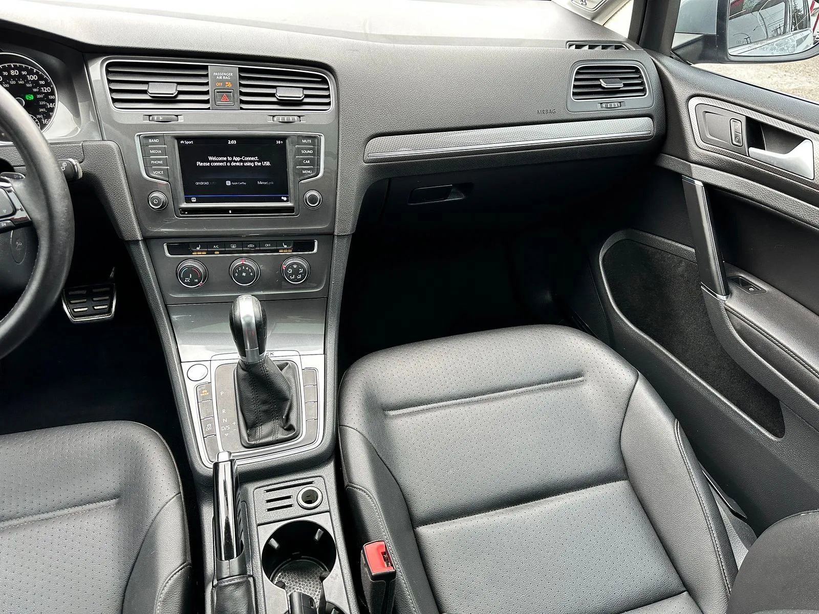 Used 2017 Volkswagen Golf Alltrack SE image 13