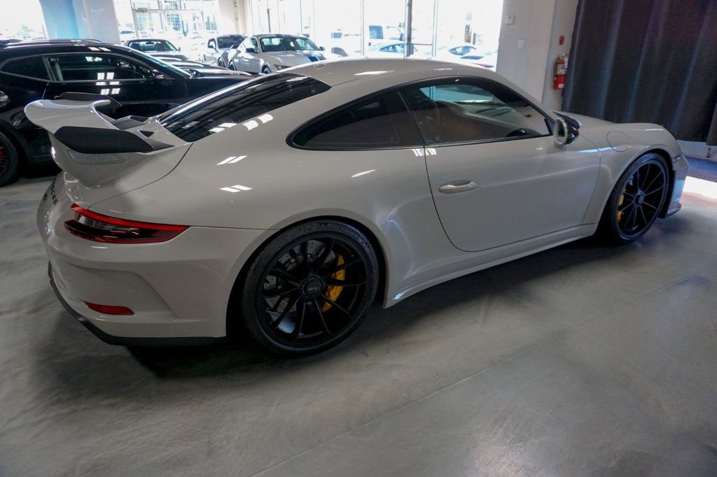 Used 2018 Porsche 911 GT3 image 33