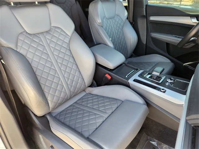 Used 2019 Audi SQ5 Prestige image 19