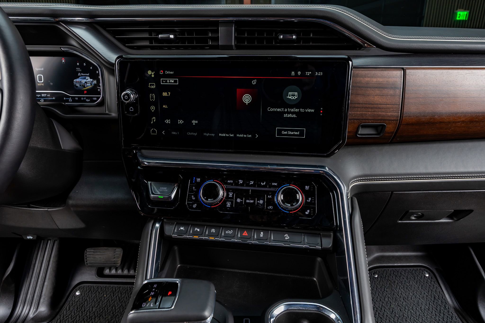 Used 2025 GMC Sierra 1500 Denali Ultimate image 24