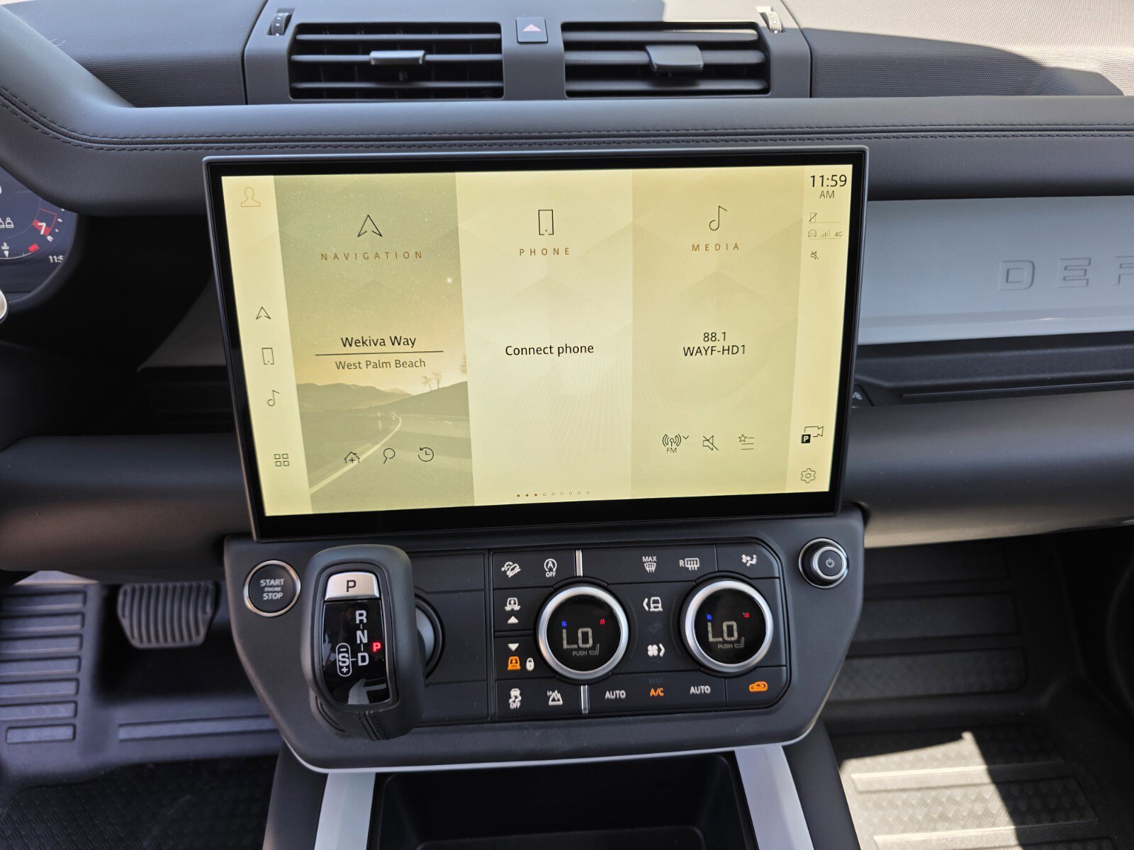 New 2026 Land Rover Defender 110 S AWD/4WD image 17