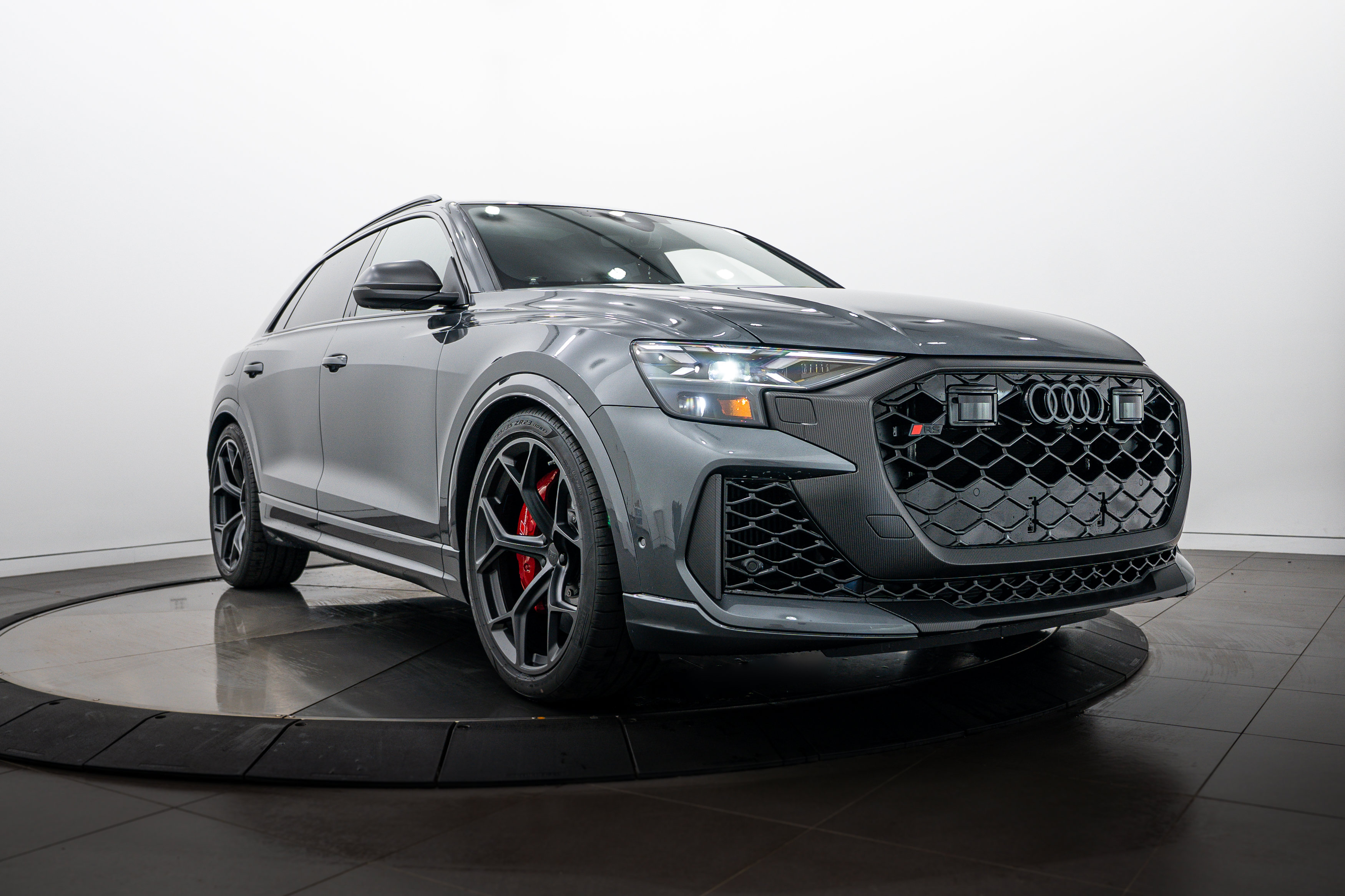 New 2026 Audi RS Q8 performance AWD/4WD video 1