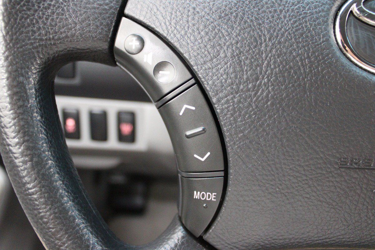 Used 2010 Toyota Tacoma 2WD Access Cab image 14