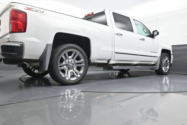 Used 2018 Chevrolet Silverado 1500 LTZ Z71 w/ LTZ Plus Package AWD/4WD image 37