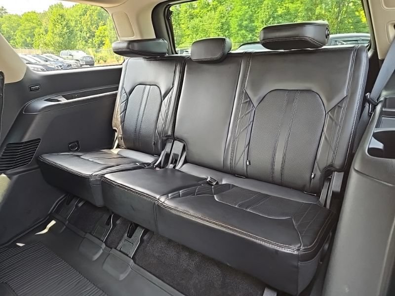 Used 2020 Ford Expedition Platinum AWD/4WD image 28