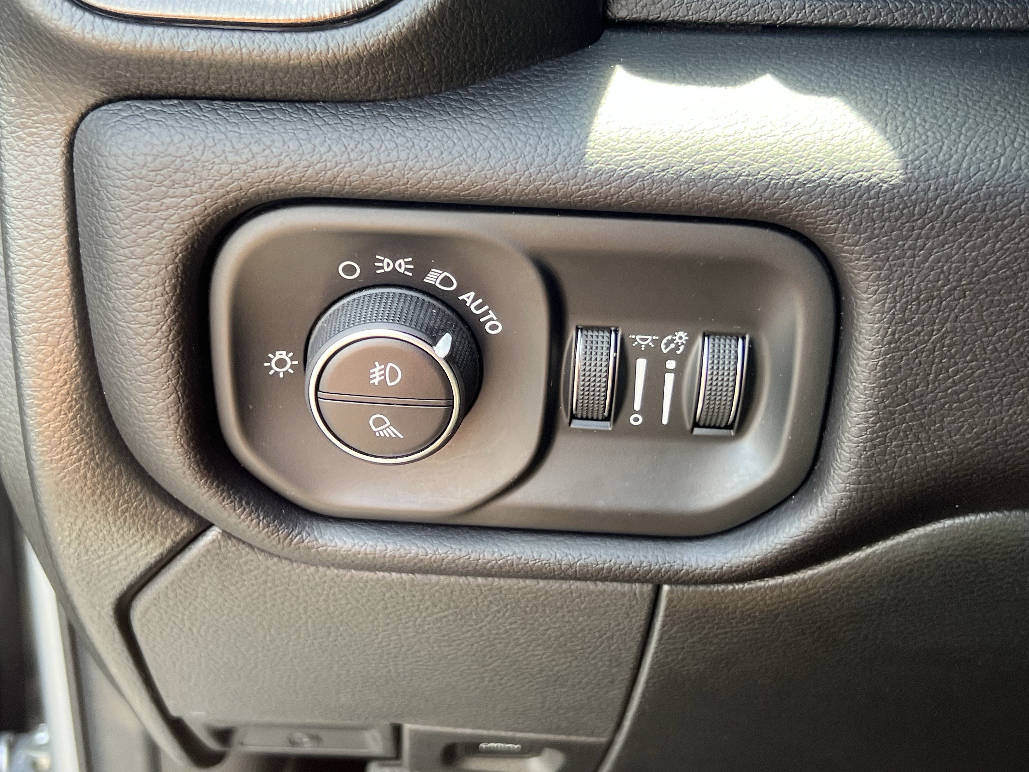 Used 2023 RAM 2500 Rebel w/ Level 1 Equipment Group AWD/4WD image 37