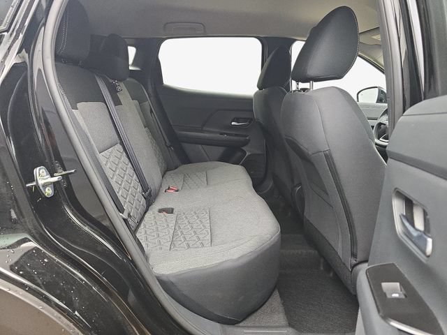 Used 2026 Nissan Kicks SV FWD image 34