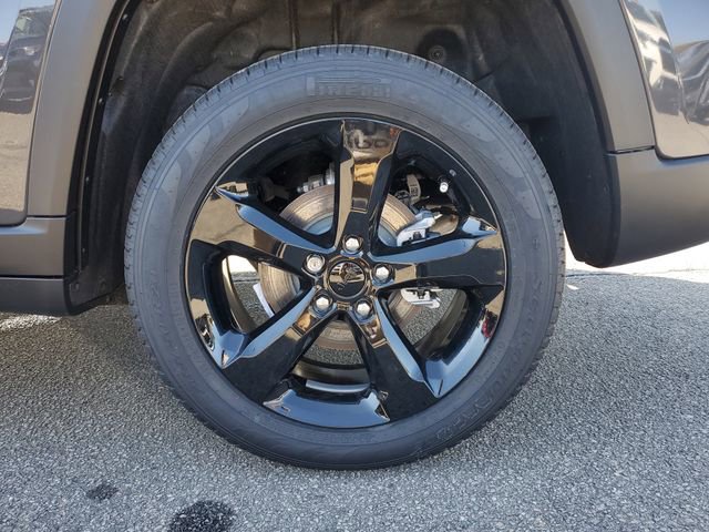 New 2026 Jeep Grand Cherokee Limited w/ Limited Altitude Package image 11