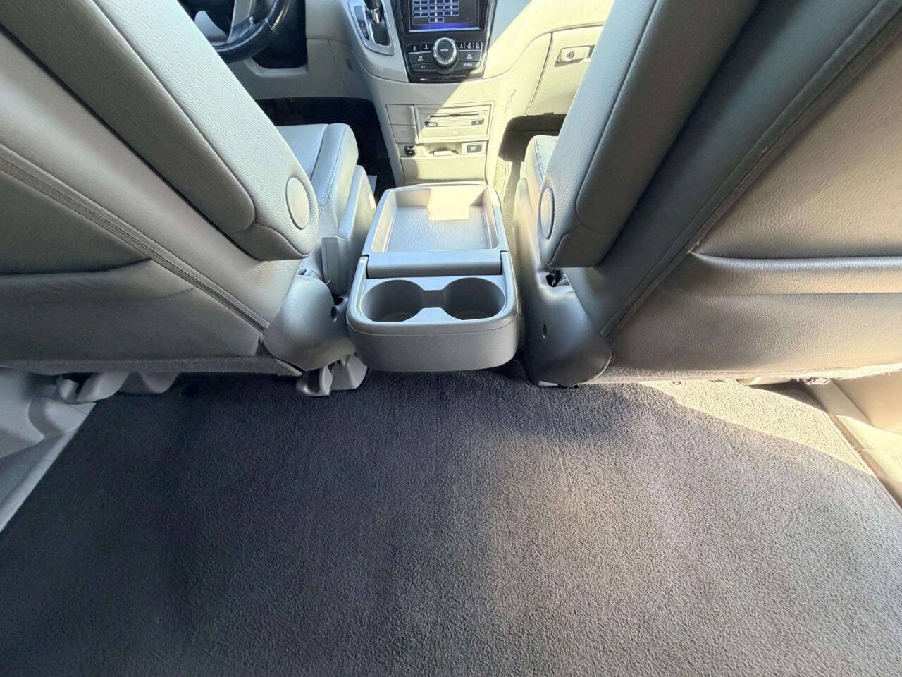 Used 2015 Honda Odyssey Touring Elite image 35