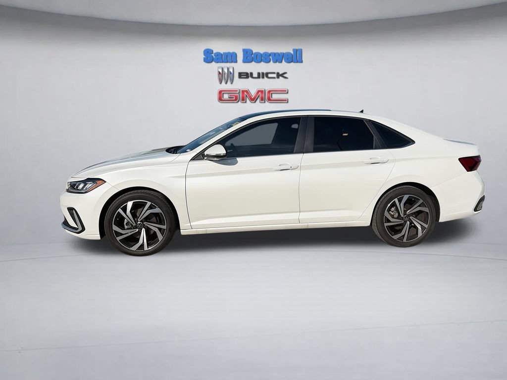 Used 2025 Volkswagen Jetta SEL FWD image 6