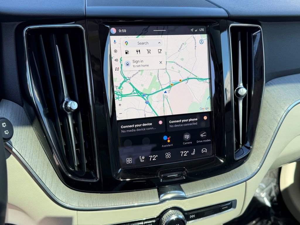 Used 2024 Volvo XC60 B5 Plus w/ Climate Package AWD/4WD image 35